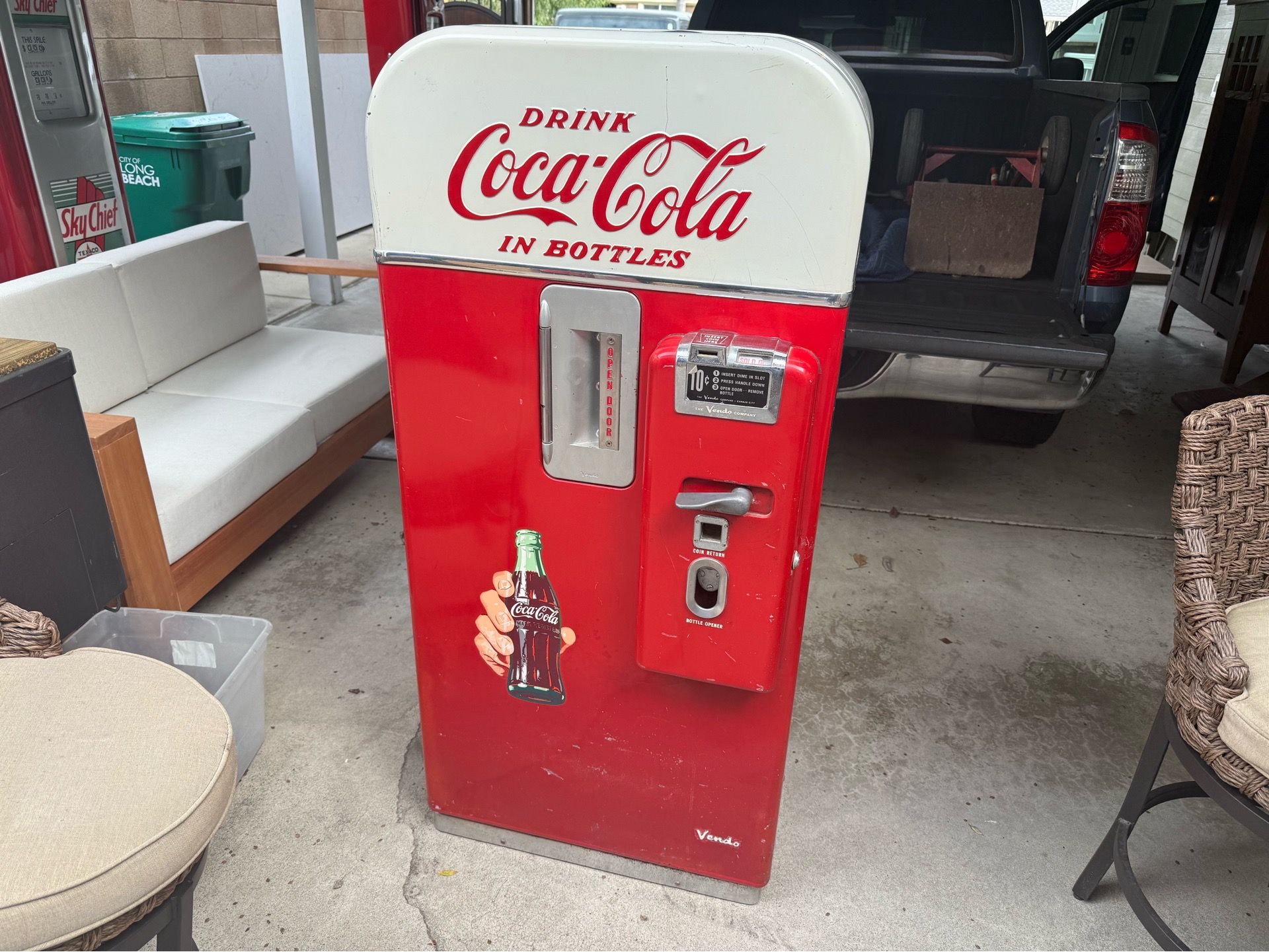 Coke Vendo 39 10 Cent Coke Machine All Complete And Straight