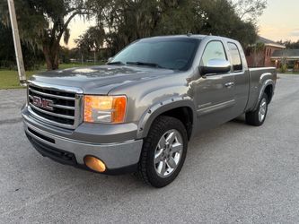 2013 GMC sierra extended cab 4 x 4