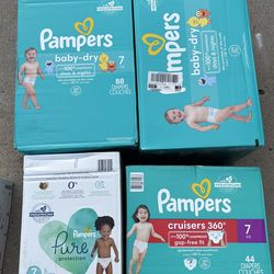 Size 7 assorted Pampers new