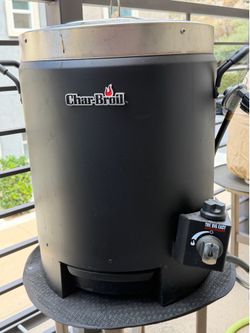 Charbroil Big Easy convection BBQ and oil less fryer