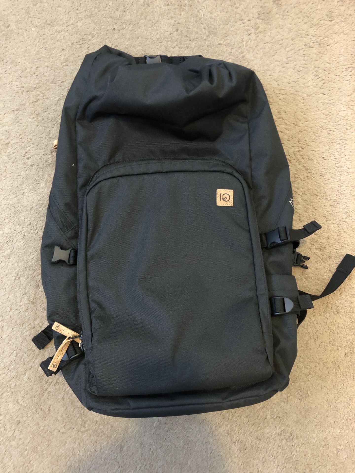 ten tree mobius 35 Liter Backpack (never used)