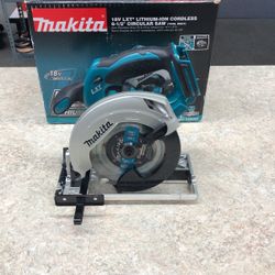 Makita xss02 hotsell