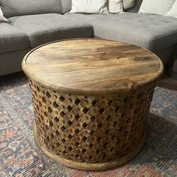 Round coffee table, mango wood