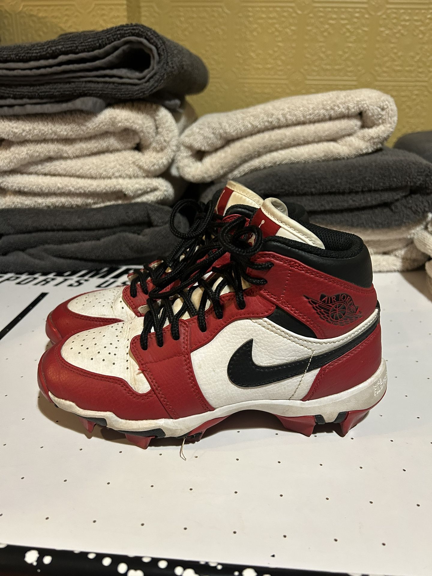 Jordan 1 Baseball Cleats - 3Y