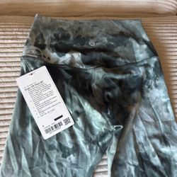 lululemon leggings size 4 New