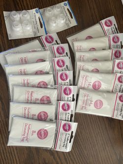 Wilton Decorating Bags And Couplers