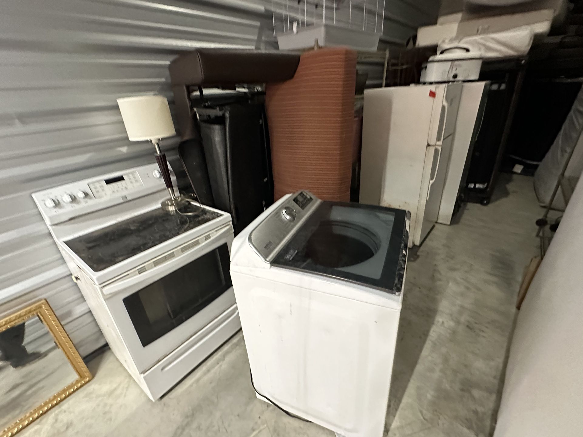 Furniture Sale Out  !!!  Anything Recognize In Photo 
