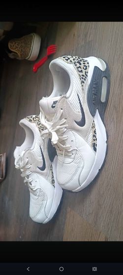 Women's Nike airmax
