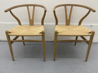 Authentic Pair: Carl Hansen & Søn CH24 Wishbone Chairs (Solid Oak) – Mint Condition