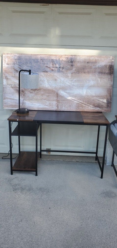 $100 NEWLY ASSEMBLED COMPUTER DESK BUNDLE