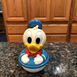 Vintage Disney Donald Duck Weeble Wobble  Toy.  Preowned good condition.  Size 4 inches Tall .  Smoke free home
