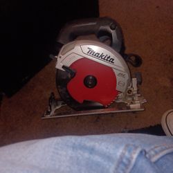 Marita Blaco Circurler Saw
