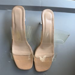 Lot of woman shoes