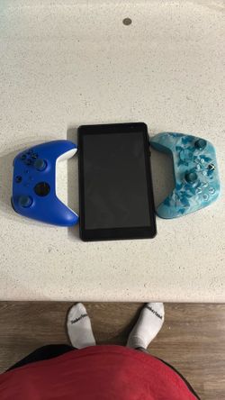 Tablet and controllers