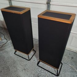 Vandersteen Model II Floor SPEAKERS
