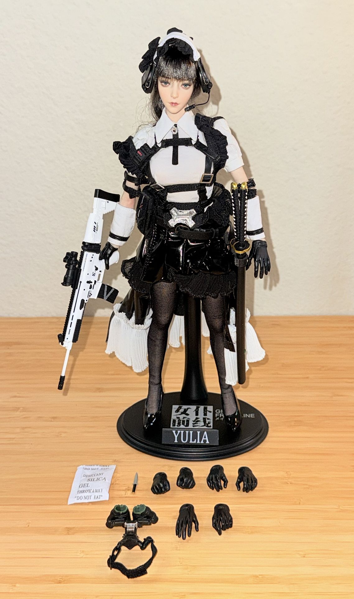 GD Toys Girls Frontline YULIA Sexy Maid 1/6 Scale Female Action Figure GD-97006.