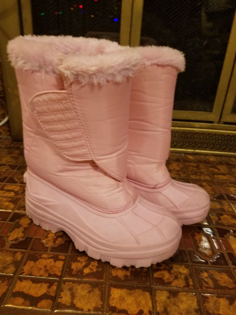 Girl Snow boots size 1
