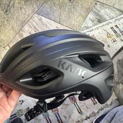 Mojito Cubed Helmet biking casco size medium