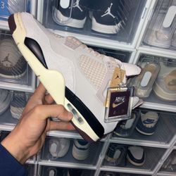 A Ma Maniere 4 ‘while you were sleeping’