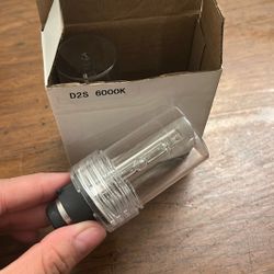 2008 Infiniti G35 Head Light Bulbs 