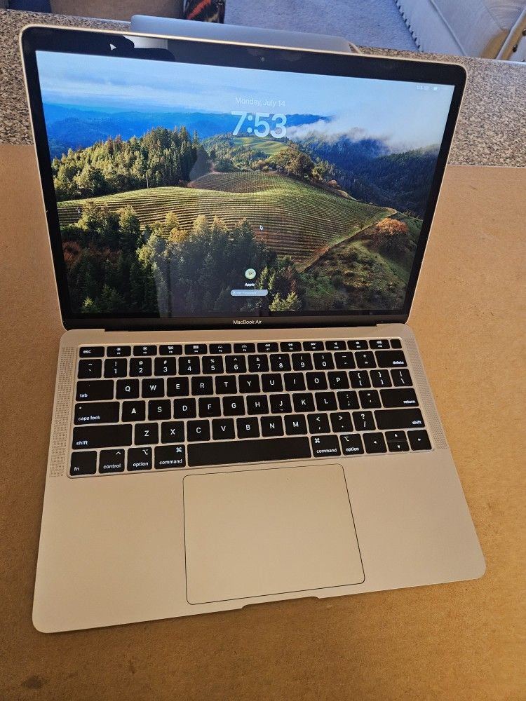 Apple Macbook Air 13" Screen 16gb Ram 2018