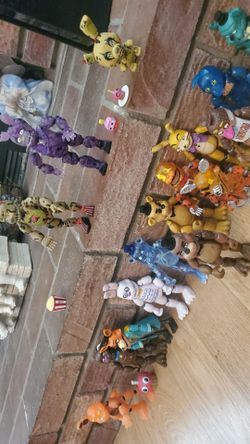 Five nights at Freddy's figures
