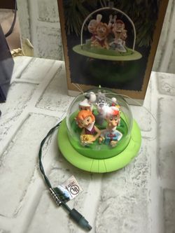 1996 Hallmark The Jetsons Magic Light Ornament w/ Box