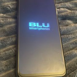 “BLÜ” Smartphone