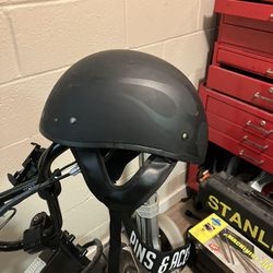 Fuller Hombre Motorcycle helmet. Half Face