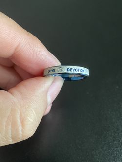 Love And Devotion Blue Ring Size 7