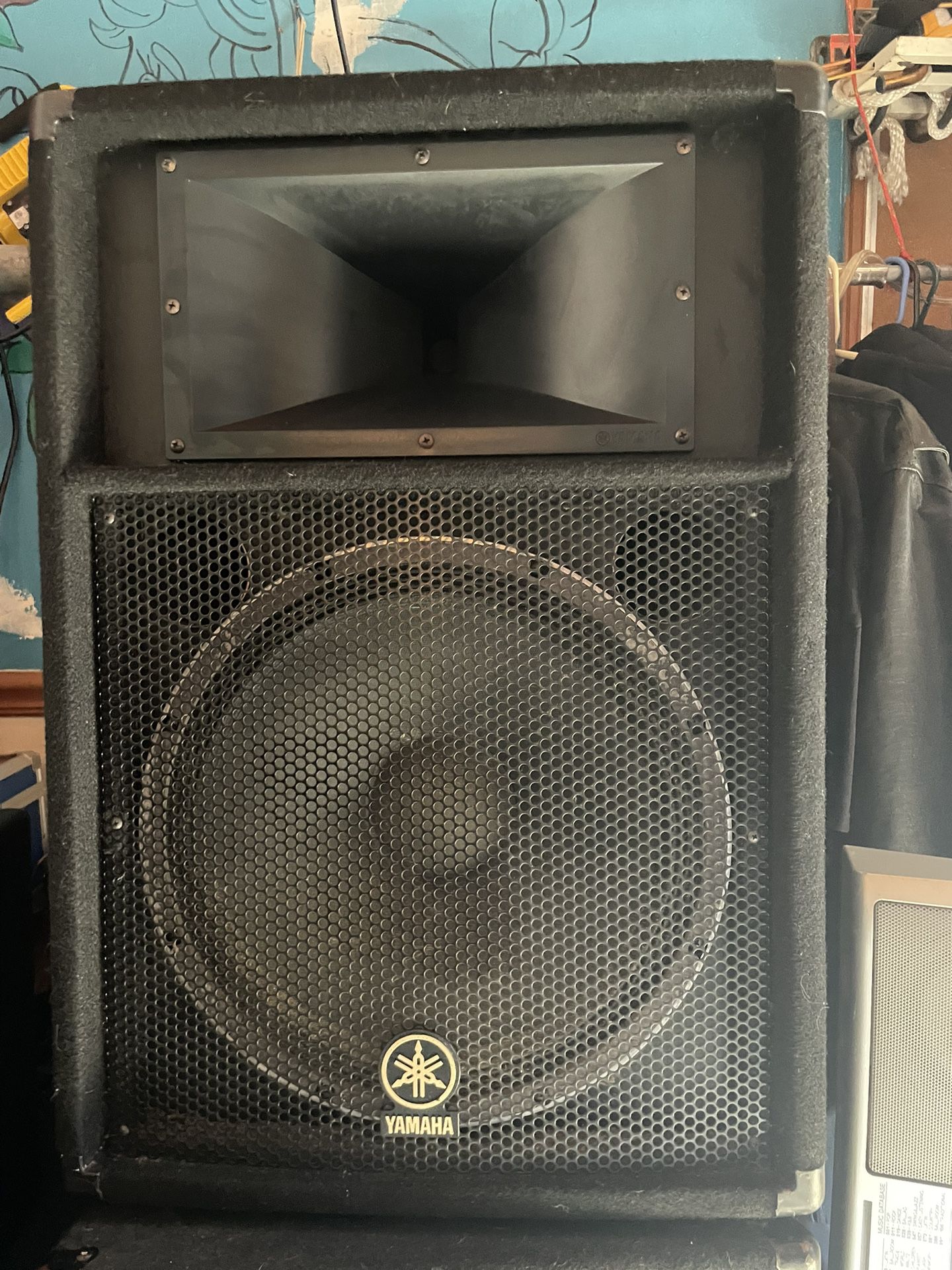 Yamaha S115V Loud Speakers