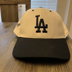 LA Dodgers Hat SnapBack Cream Black
