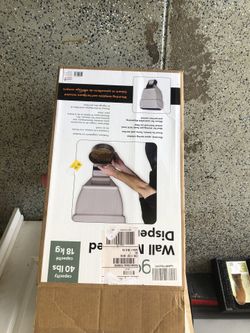 Brand new Dog food dispenser