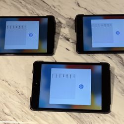 Apple iPad Mini 4   (3. Used)