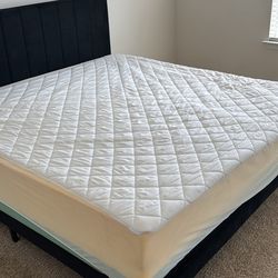 KING SIZE Mattress From Costco 