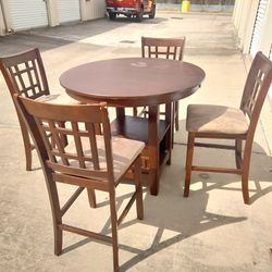 Tall dinning 5 pieces solid wood