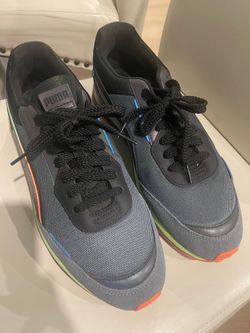 Puma Sneakers