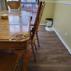 Oak Dinner Table