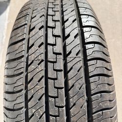 Single (1) 265 70 17 Dextero DHT2 tire 