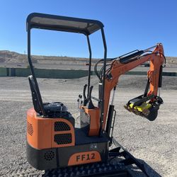 New Mini Excavator 