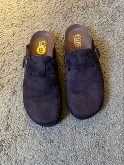Women brown shoes