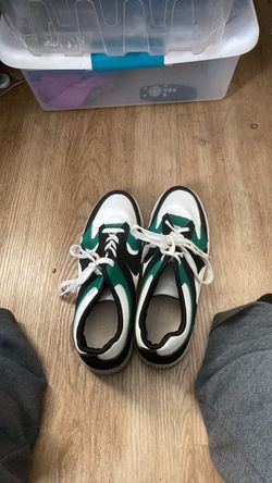 Men’s sneakers