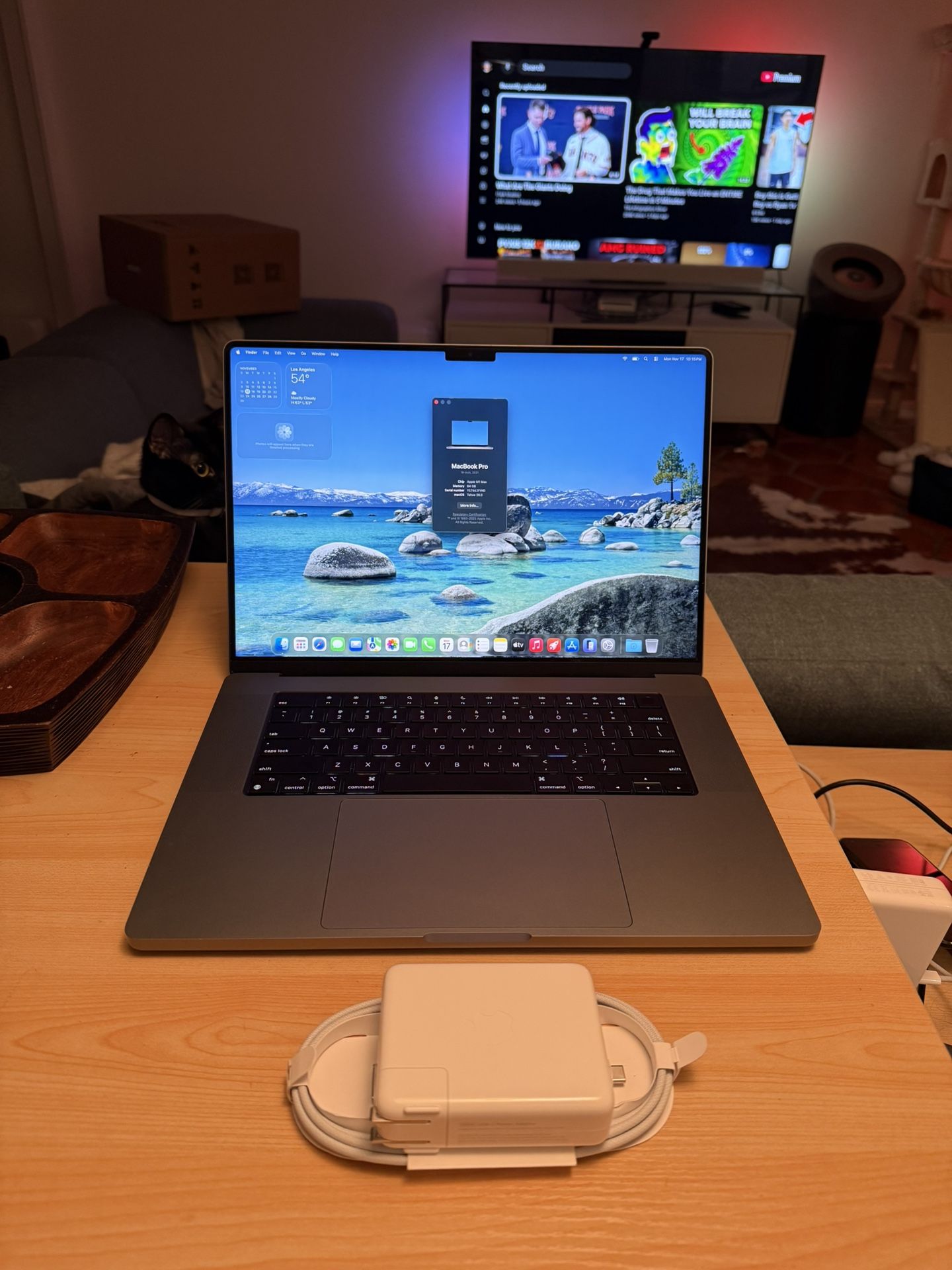 16" M1 Max 64GB RAM 2TB SSD MacBook Pro