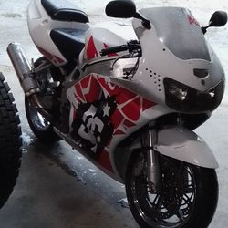99 Cbr 900rr