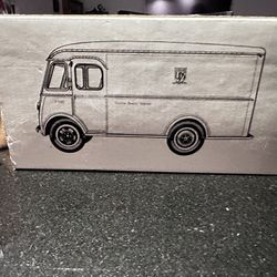 United Parcel Service UPS Antique 1940 DVC Delivery Truck L.E. 1/28 Diecast COA