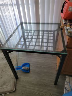 Glass Top Metal Frame Dining Table