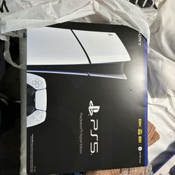 Digital Ps5 and Playstation Portal 