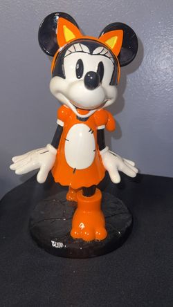 Disney mickey and Minnie  Halloween figurines