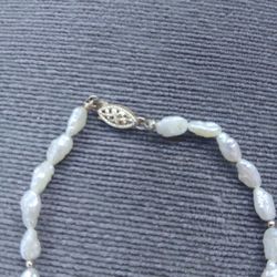 14k Pearl Necklace 