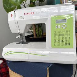 Singer sew mate